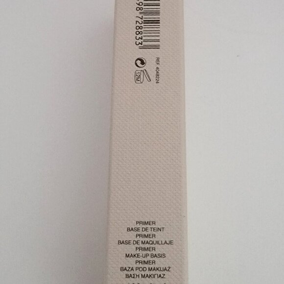 Burberry Fresh Glow Nude Radiance Face Primer - Picture 9 of 12